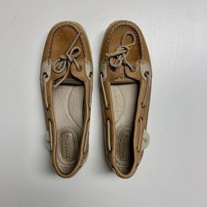 Sperry boat shoes